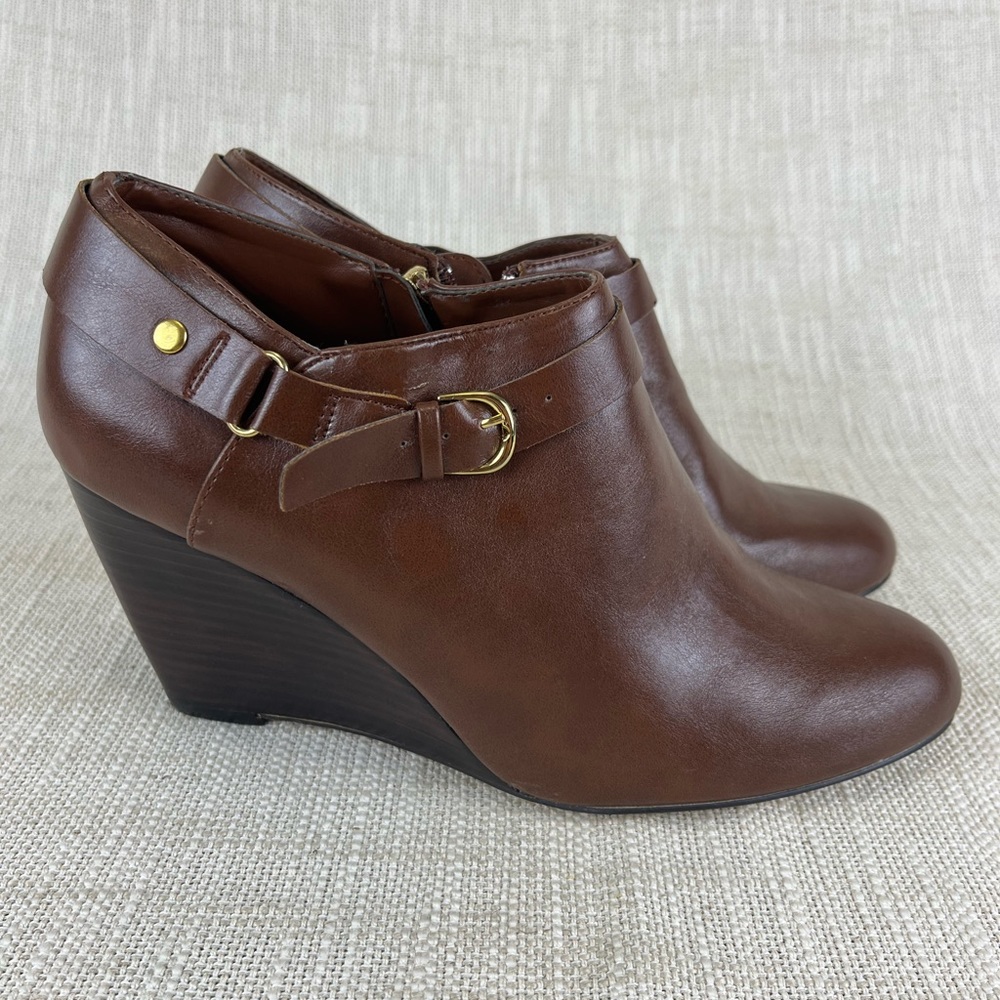 CALL IT SPRING W Size 10 zip-up Brown Wedged Bootie